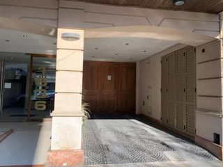 Foto 4 de Cochera en venta - 15Mts2 - Monte Castro