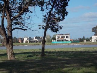 Foto 10 de Terreno en venta - 872Mts2 - Lagos de San Eliseo, Presidente Perón