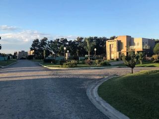 Foto 3 de Terreno en venta - 872Mts2 - Lagos de San Eliseo, Presidente Perón