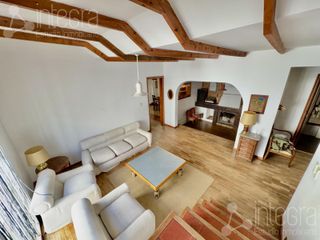 Foto 1 de Casa céntrica en venta