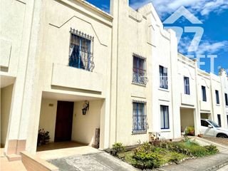 Foto 1 de Casa en alquiler en La Rioja