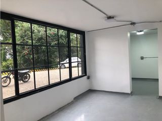 Foto 2 de OFICINA EN ARRIENDO SECTOR LOS BALSOS - POBLADO