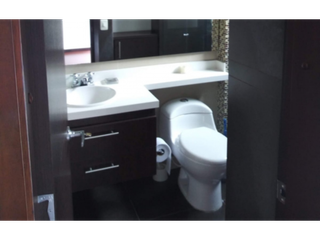 Foto 6 de Arriendo Apartamento Amoblado en Edif. Britania - Los Alpes