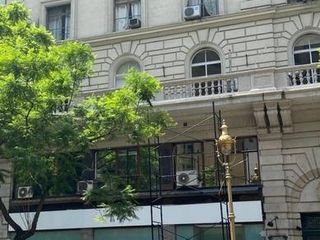 Foto 4 de Roque Saenz Peña 943