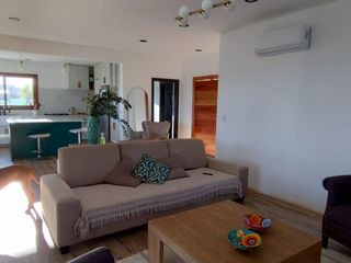 Foto 34 de Venta casa con salida al lago Naudir