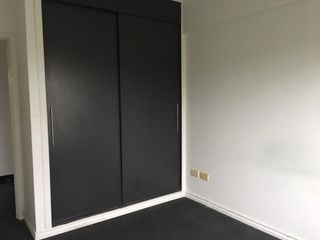 Foto 8 de Departamento en venta - 1 Dormitorio 1 Baño 1 Cochera - 45Mts2 - Quilmes