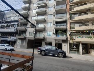 Foto 1 de 2 Amb piso alto / Piscina Deck solarium SUM Terrazas con parrillas y duchas Bike Parking Cocheras