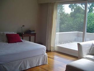 Foto 4 de Espectacular Casa - 5 dormitorios - Parque y pileta - Barrio Cerrado Horqueta Chica