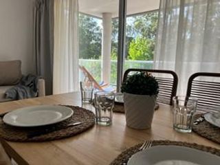 Foto 7 de DEPTO. 2 AMBIENTES EN VENTA A ESTRENAR EQUIPADO - PINAMAR CENTRO - Con Cochera y Baulera