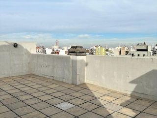 Foto 12 de SEMI PISO 3 AMB C/ COCHERA, BALCON, SUM Y PARRILLA - AV. SAN JUAN Y JOSE MARMOL