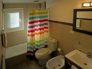 Foto 13 de Casa en venta - 5 Dormitorios 3 Baños - 2050Mts2 - San Martín de Los Andes