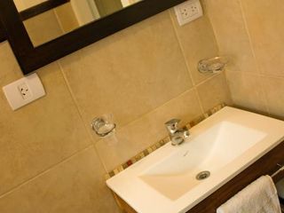 Foto 9 de Casa en venta - 5 Dormitorios 3 Baños - 2050Mts2 - San Martín de Los Andes