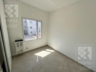 Foto 13 de Departamento alquiler Terrazas de Neuquén, 3 dormitorios y baño