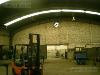 Foto 1 de Depósito en Venta en  Ricardo Rojas