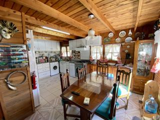 Foto 9 de Casa, Cabañas y Galpón en San Martin de los Andes