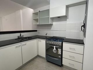Foto 2 de Departamento de un dormitorio a estrenar en venta, La Plata