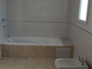 Foto 20 de Casa en  Los Lagos, Nordelta