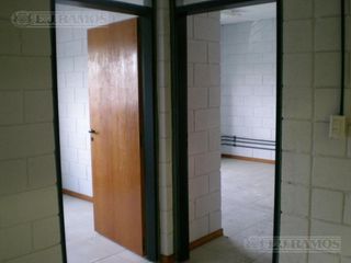 Foto 5 de Depósito en Venta en Tigre