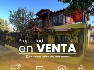 Foto 1 de Amplia casa en esquina con otra independiente en el primer piso.