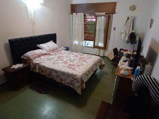 Foto 5 de Venta - Casa 3 Dormitorios     Depto - B° Alto Alberdi