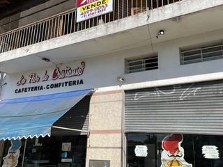 Foto 2 de LOCAL CON VIVIENDA DE4 AMB EN PLANTA ALTA - ZONA COMERCIAL