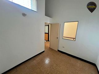 Foto 7 de Casa de venta en Urdesa Central – código:20534