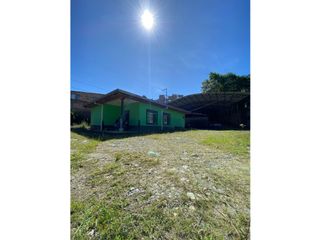 Foto 1 de Apto para bodega,  Lote en Venta al sur  de la ciudad.