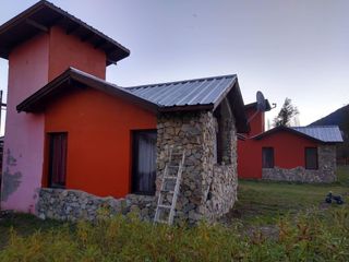 Foto 4 de Lago Puelo,Villa del Lago complejo de 3 cabañas, amplio lote de 2.000 m2 valor usd 255.000.-
