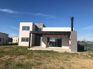 Foto 14 de CASA EN VENTA EN EL CANTON - MAROTO PROPIEDADES-