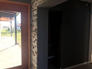 Foto 3 de CASA EN VENTA EN EL CANTON - MAROTO PROPIEDADES-