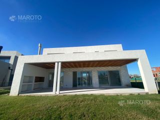 Foto 78 de CASA EN VENTA EN SANTA ANA - MAROTO PROPIEDADES