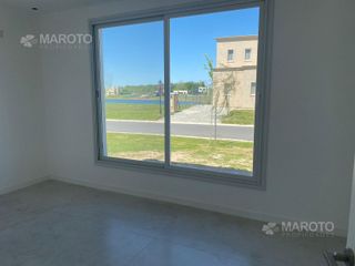 Foto 16 de CASA EN VENTA EN SANTA ANA - MAROTO PROPIEDADES