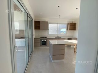 Foto 65 de CASA EN VENTA EN SANTA ANA - MAROTO PROPIEDADES