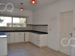 Foto 10 de VENTA CASA 8 AMBIENTES - LAS VIOLETAS - DON TORCUATO