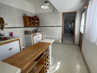 Foto 8 de Venta  - Propiedad en el Centro de 3 dormitorios - Apto Crédito - C047