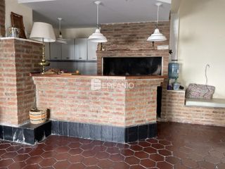 Foto 24 de Venta  - Propiedad en el Centro de 3 dormitorios - Apto Crédito - C047