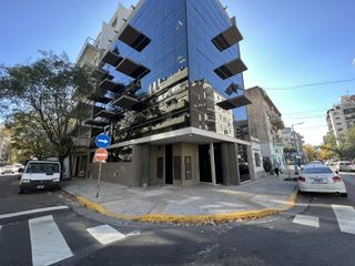 Foto 1 de Edificio de oficinas en venta - Excelente zona - Saavedra