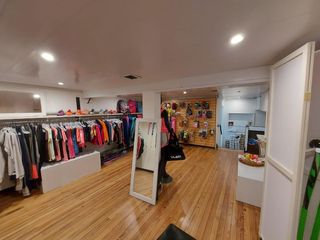 Foto 11 de Local en venta - 100mts2 - Balcarce
