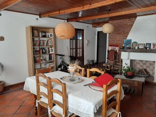 Foto 17 de Casa en Venta - 3 Dormitorios 2 Baños - 330 mts2 - Hurlingham, Buenos Aires