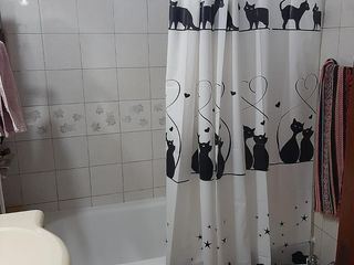 Foto 22 de Casa en Venta - 3 Dormitorios 2 Baños - 330 mts2 - Hurlingham, Buenos Aires