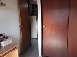 Foto 2 de Casa en Venta - 3 Dormitorios 2 Baños - 330 mts2 - Hurlingham, Buenos Aires