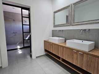 Foto 4 de Casa - Estación del Carmen
