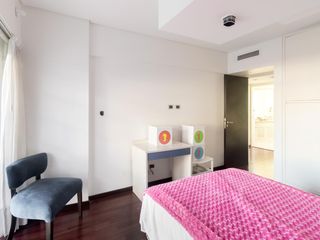 Foto 48 de CASA SOBRE LOTE PROPIO CON JARDIN, PISCINA, SOLARIUM, QUINCHO Y PARRILLA EN VILLA URQUIZA VENTA