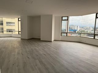 Foto 1 de Oficina Venta Centro Pereira
