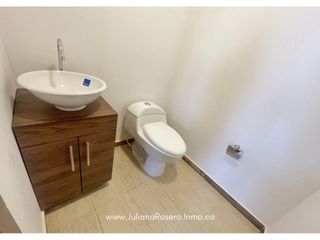 Foto 4 de ARRIENDO HERMOSA OFICINA EN IKONOS