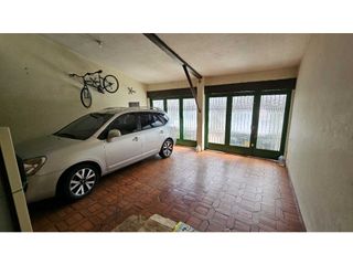 Foto 11 de VENDO.AMPLIA CASA EN MALIBU (IC)