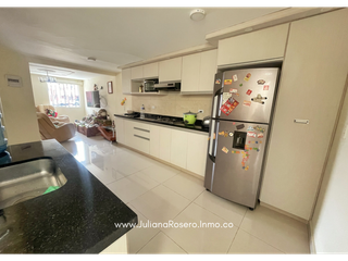 Foto 6 de VENDO CASA REMODELADA EN PONTEVEDRA
