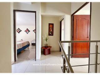 Foto 17 de VENDO CASA REMODELADA EN PONTEVEDRA