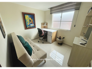 Foto 11 de VENDO CASA REMODELADA EN PONTEVEDRA