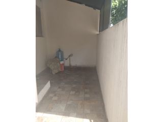 Foto 8 de VENDO OPORTUNIDAD DPTO CERCA DEL CENTRO DOS DORM A LA CALLE